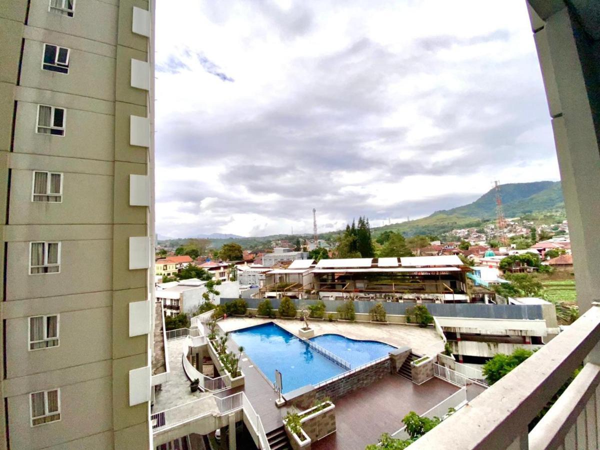 Skyland City Hotel Jatinangor Cilimus المظهر الخارجي الصورة